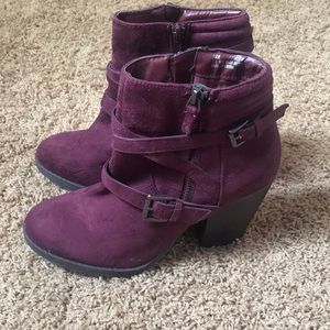 Wine colored booties